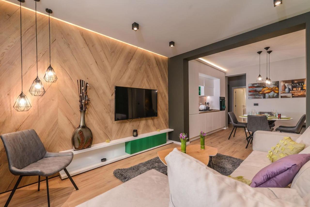 Urban Eden - Lux & Style, 2-Bedroom, 2-Bathroom Szófia Kültér fotó